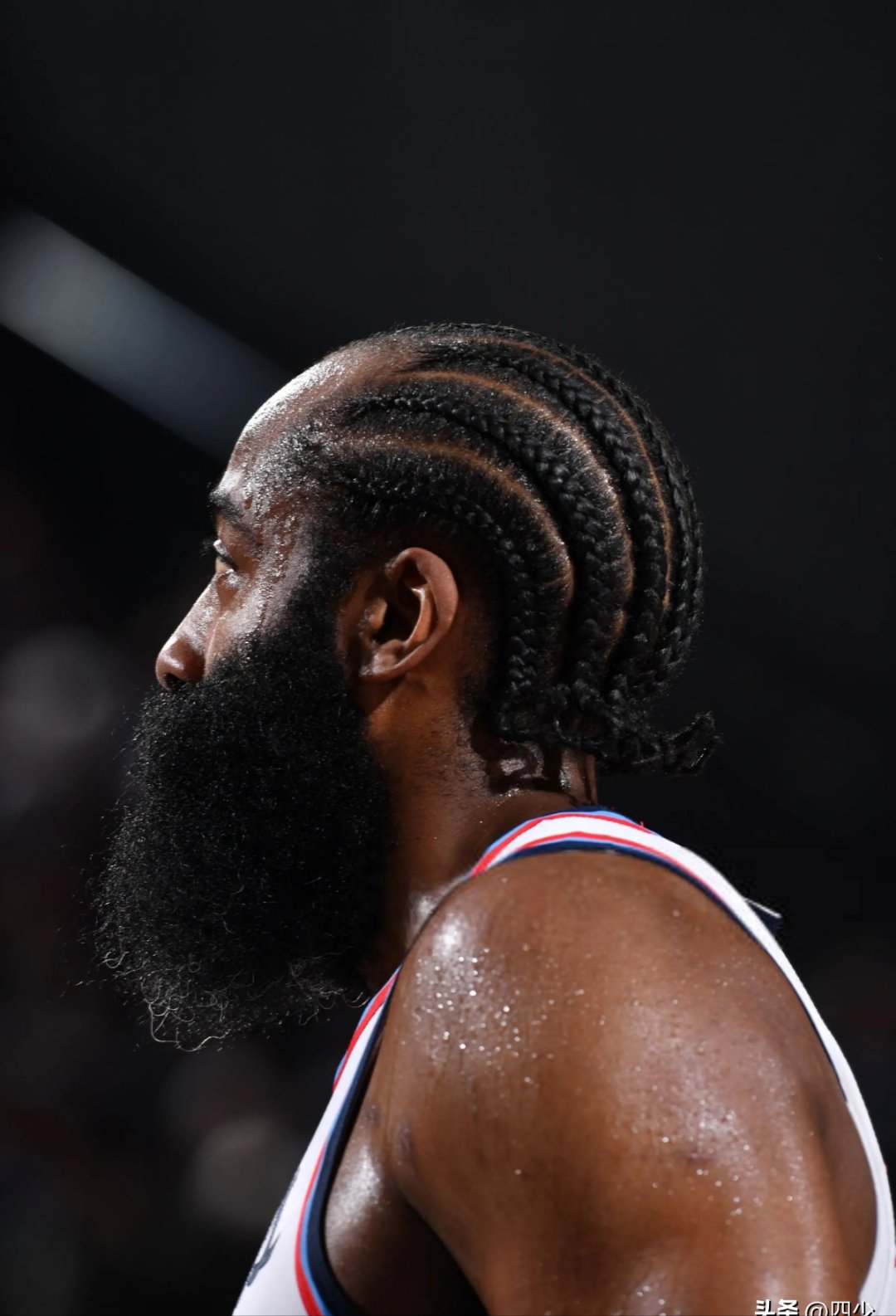 哈登爆发新星，险胜刷新纪录，球队未来可期球队迎来希望！的简单介绍